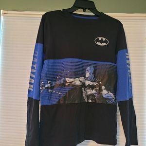 NWT - Boys/Youth Batman Shirt. Size 20 (xl)